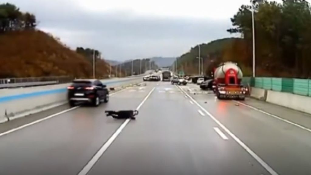 Las placas de hielo provocan un accidente múltiple en una autovía de Seúl