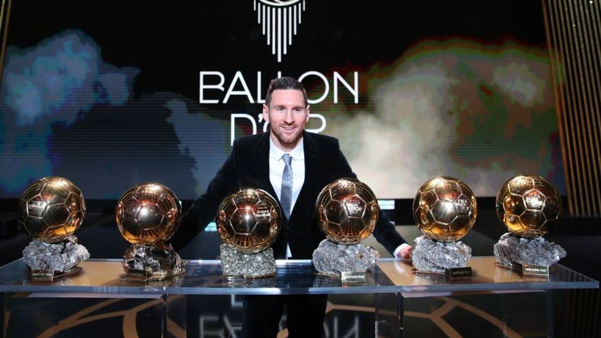 Messi, tras ganar el Balón de Oro: "Disfruto más de estos momentos porque la retirada está cerca" Messi, tras ganar el Balón de Oro: "Disfruto más de estos momentos porque la retirada está cerca"