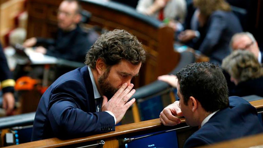 PP y Vox comienzan la legislatura a tortazo limpio a cuenta de la mesa del Congreso PP y Vox comienzan la legislatura a tortazo limpio a cuenta de la mesa del Congreso