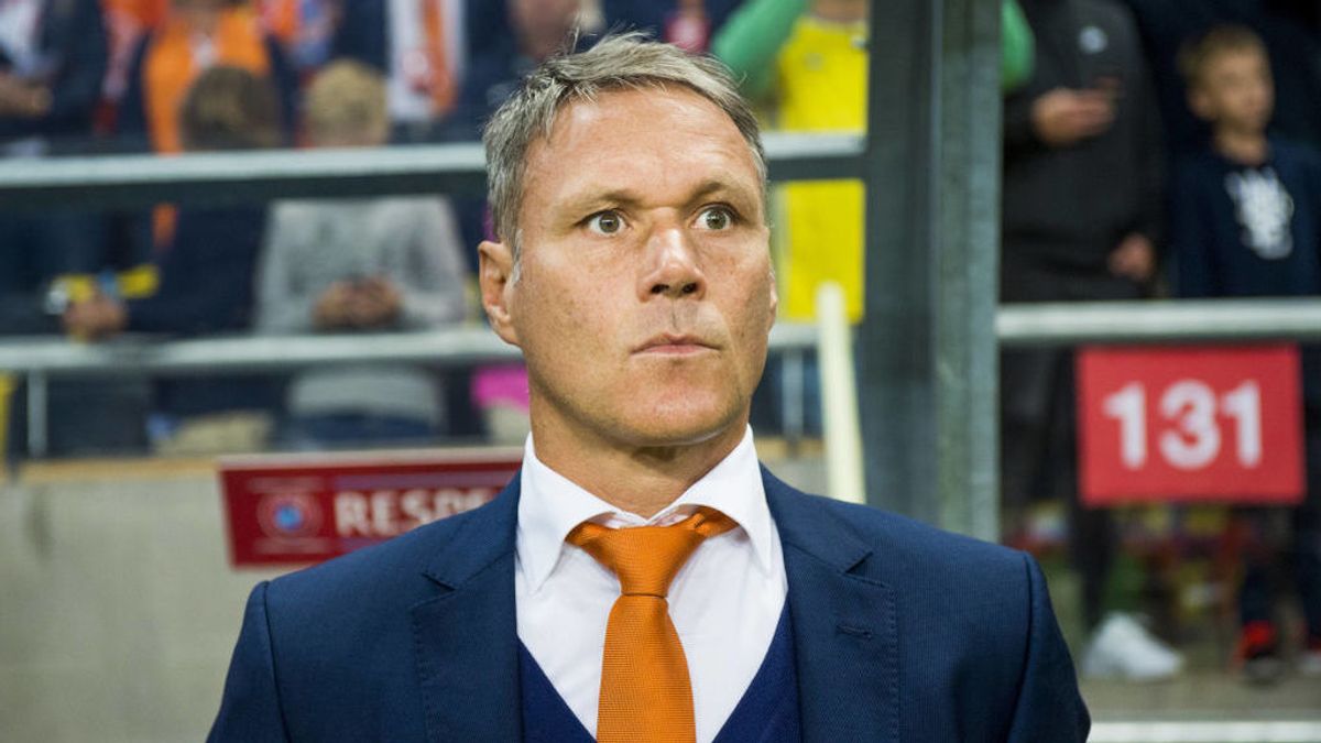 Una broma nazi de Van Basten le cuesta su puesto de comentarista en Fox Sports y su expulsión del FIFA 20 Una broma nazi de Van Basten le cuesta su puesto de comentarista en Fox Sports y su expulsión del FIFA 20