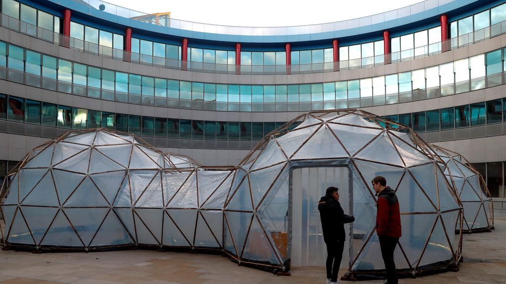 “Pollution Pods” recrea los niveles de contaminación de las capitales del mundo