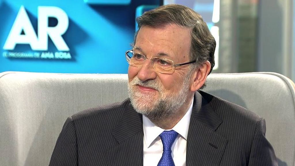 Rajoy: "Llevo desde los 26 años en la política y volvería, pero ahora no"