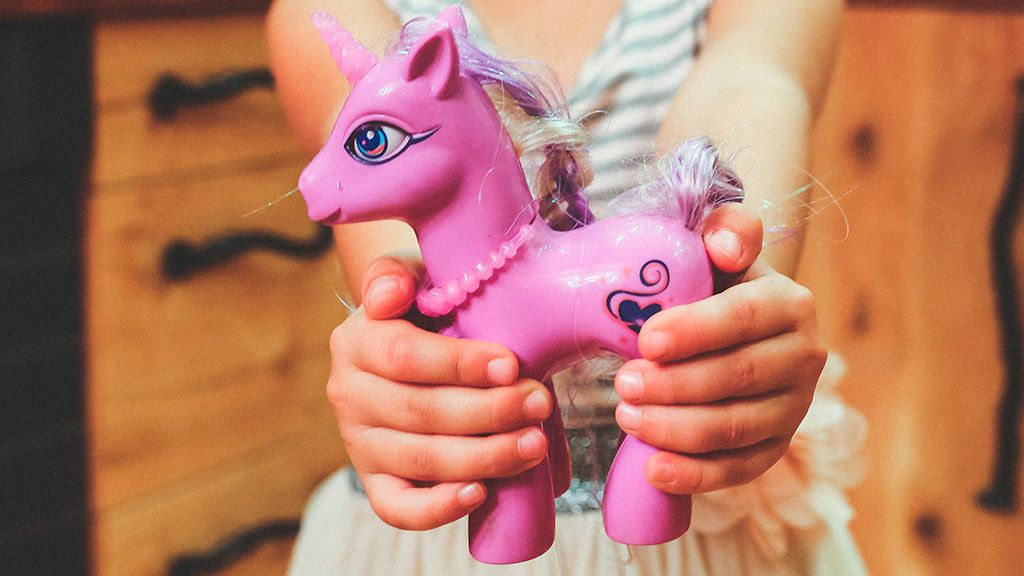 NO PUBLICAR Cómo mantener la ilusión de los regalos de Navidad sin híper regalar a nuestros hijos NO PUBLICAR Cómo mantener la ilusión de los regalos de Navidad sin híper regalar a nuestros hijos