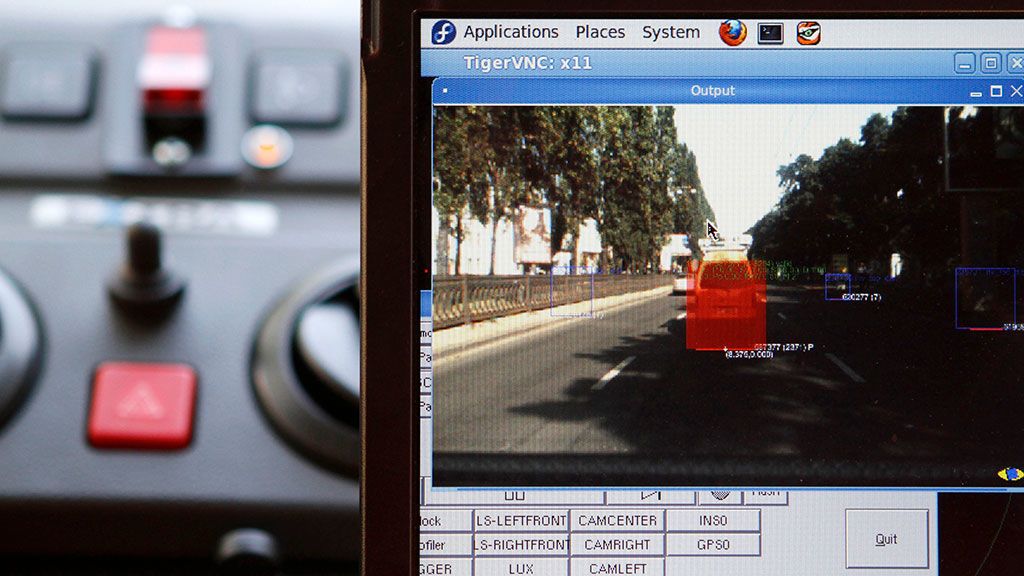 Cámaras que detectan si usas el móvil en el coche