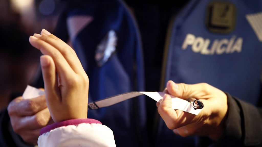 10.000 pulseras para evitar que los niños se pierdan en Madrid