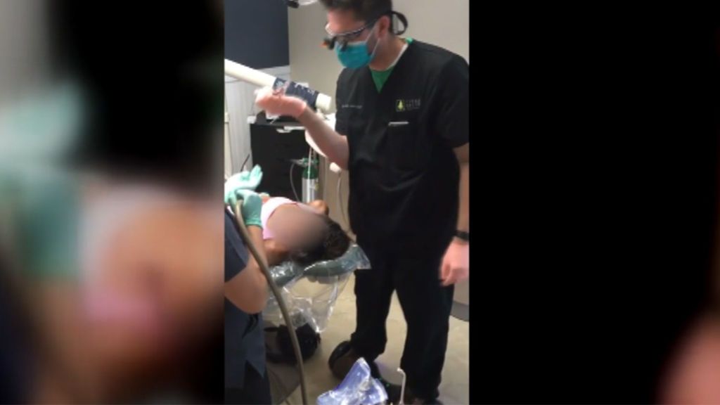 Juzgan a un dentista por atender a sus pacientes montado en patinete