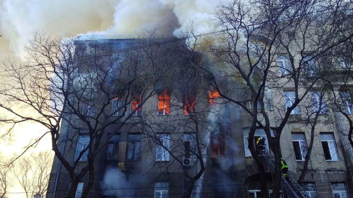Al menos cinco muertos y 31 heridos por un incendio en un centro de formación de Ucrania