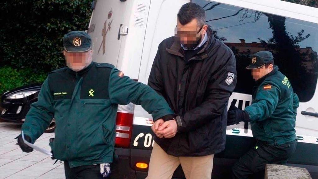 El acusado de la muerte de Ana Enjamio niega el crimen y la califica de "cabecita loca" El acusado de la muerte de Ana Enjamio niega el crimen y la califica de "cabecita loca"