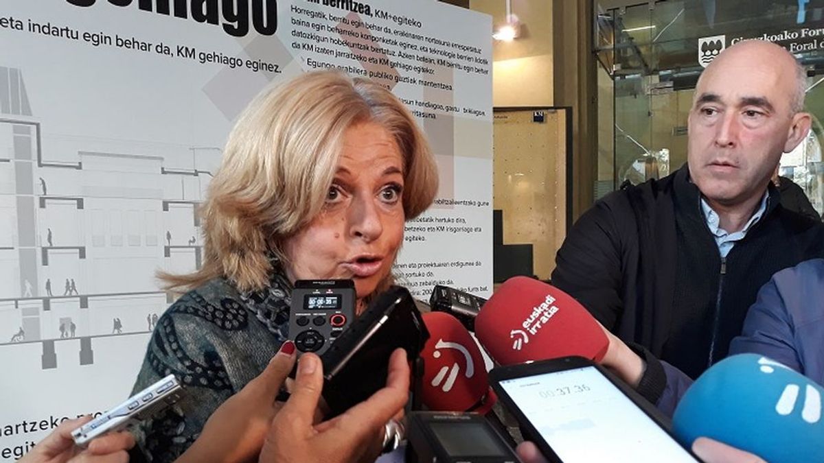 Aluvión de críticas a Álvarez de Toledo por comparar el momento político actual con ETA Aluvión de críticas a Álvarez de Toledo por comparar el momento político actual con ETA