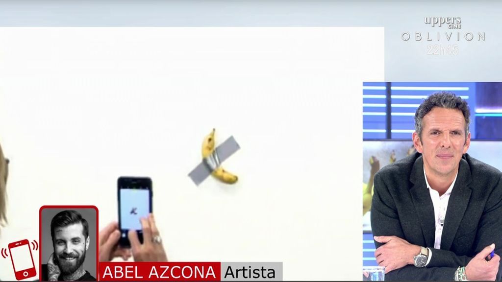 Un artista español, del plátano pegado a la pared vendido por 120.000 euros: “Por supuesto que es arte”