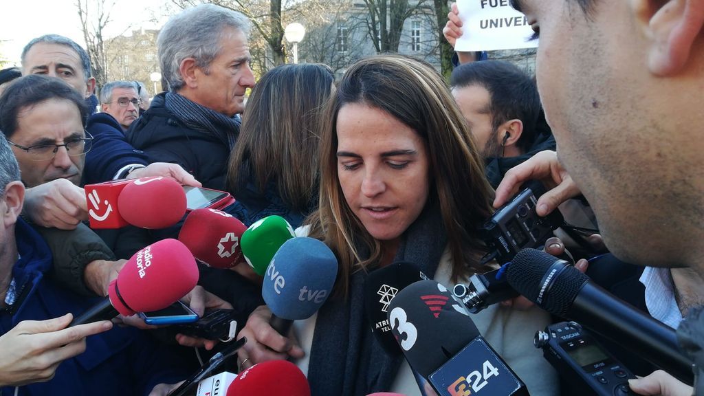 Protestas por la charla de un etarra