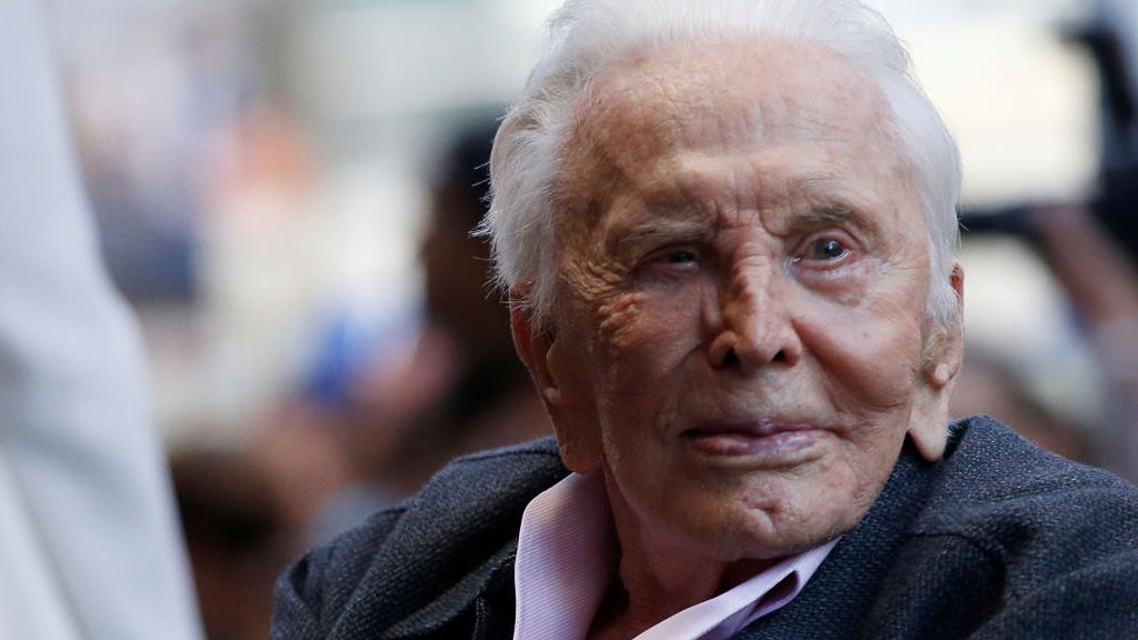 Kirk Douglas cumple 103 años, y otras grandes estrellas longevas del cine Kirk Douglas cumple 103 años, y otras grandes estrellas longevas del cine