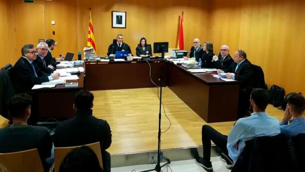 Cinco años y medio de prisión para el líder del Proyecto Pilla Pilla que humillaba a homosexuales Cinco años y medio de prisión para el líder del Proyecto Pilla Pilla que humillaba a homosexuales