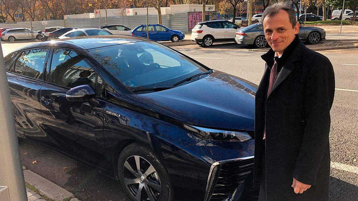 Primer viaje del Toyota de hidrógeno: lleva al ministro Duque a la Cumbre del Clima Primer viaje del Toyota de hidrógeno: lleva al ministro Duque a la Cumbre del Clima