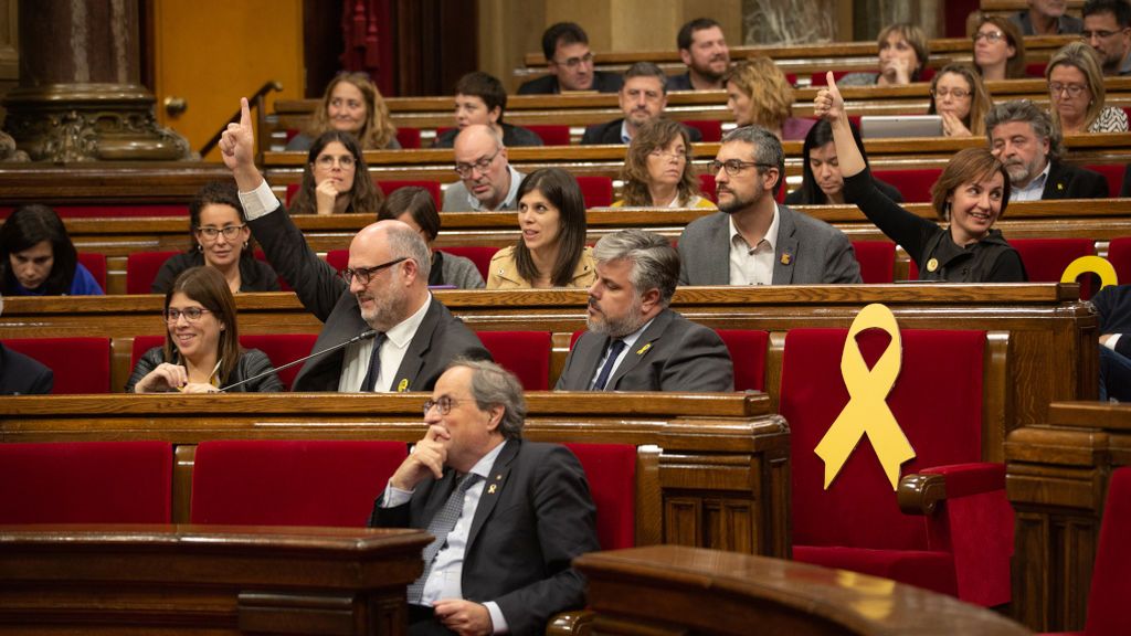 El Parlament exige la "liberación inmediata" de los CDR encarcelados acusados de terrorismo El Parlament exige la "liberación inmediata" de los CDR encarcelados acusados de terrorismo