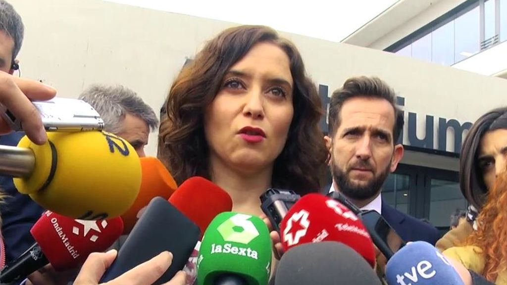 Isabel Díaz Ayuso: "Sigo confiando en Esperanza Aguirre hasta que se demuestre lo contrario"