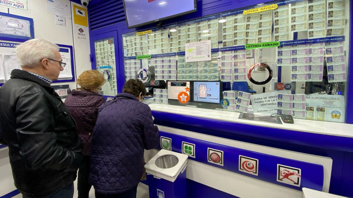 El milagro de la Navidad: "Tenemos 0.00001 probabilidades de que nos toque el 'Gordo' de la Lotería" El milagro de la Navidad: "Tenemos 0.00001 probabilidades de que nos toque el 'Gordo' de la Lotería"