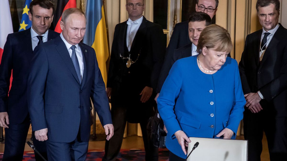 Putin, en escalada contra Merkel: expulsa a dos diplomáticos alemanes de Moscú pese prometer cooperación Putin, en escalada contra Merkel: expulsa a dos diplomáticos alemanes de Moscú pese prometer cooperación