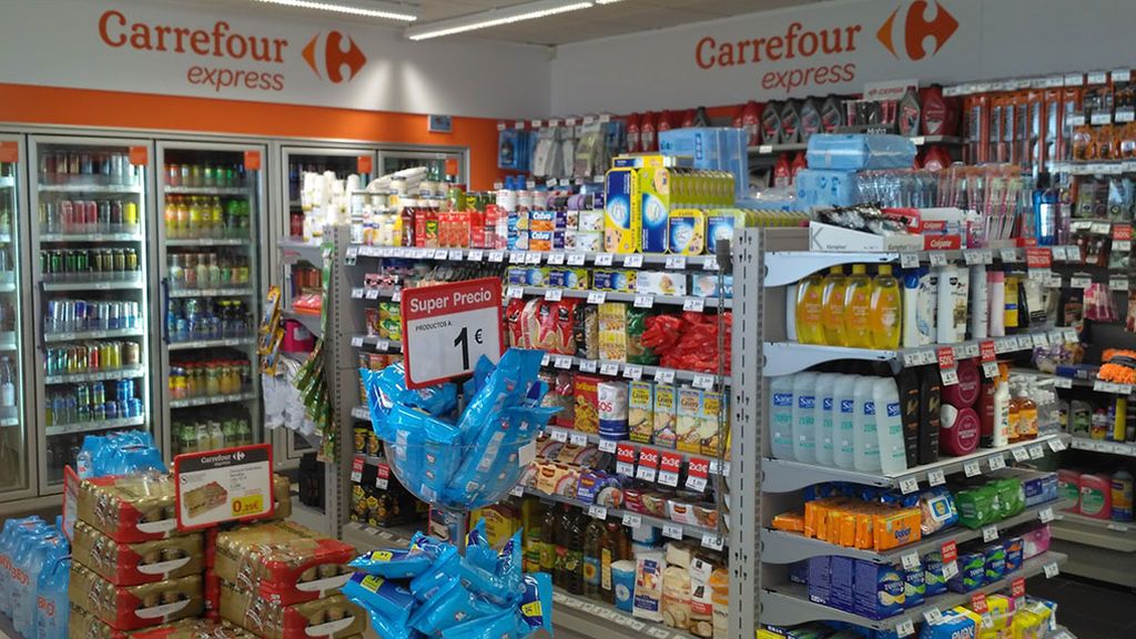 Supermercado en gasolinera Supermercado en gasolinera