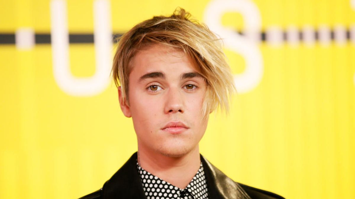 Justin Bieber anuncia su regreso en 2020 jugando al misterio Justin Bieber anuncia su regreso en 2020 jugando al misterio