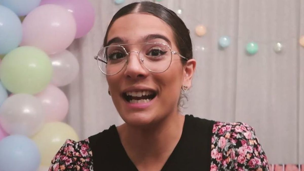 Alma Cortés confiesa el sexo y el nombre de su bebé en una fiesta organizada por Raquel Bollo: "Este es mi regalazo" Alma Cortés confiesa el sexo y el nombre de su bebé en una fiesta organizada por Raquel Bollo: "Este es mi regalazo"