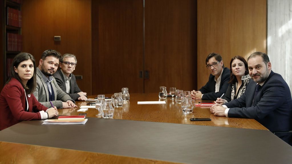 Desacuerdo entre el Gobierno y la Generalitat respecto a cómo debe de ser el formato de la mesa de negociación