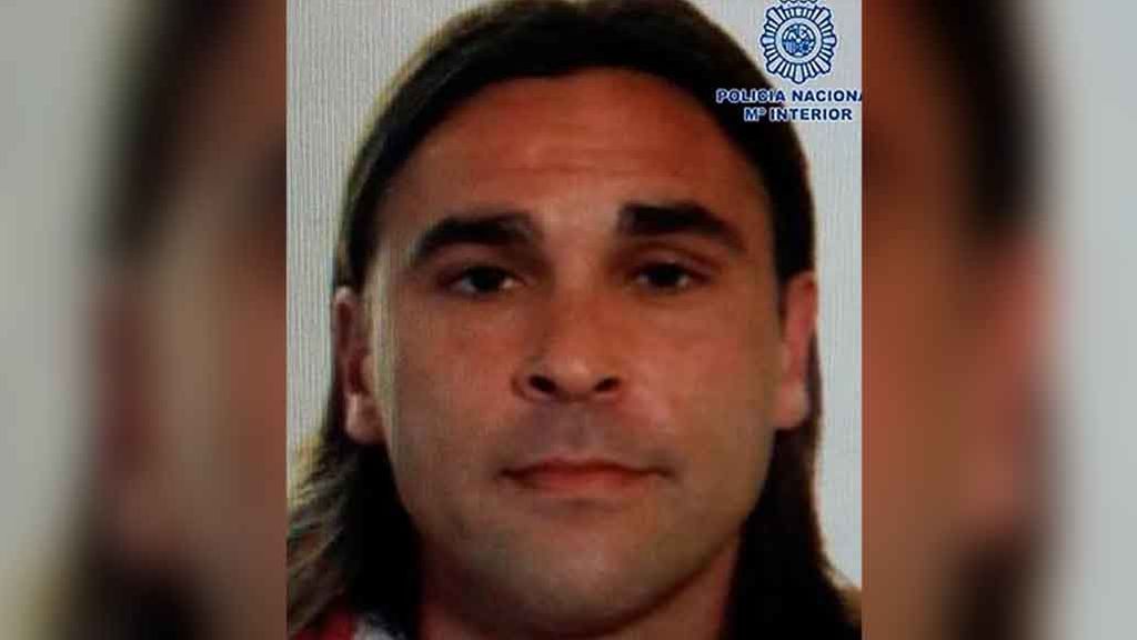 Guillermo Fernández Bueno, el violador y asesino fugado de la prisión de El Dueso, es extraditado a España desde Senegal
