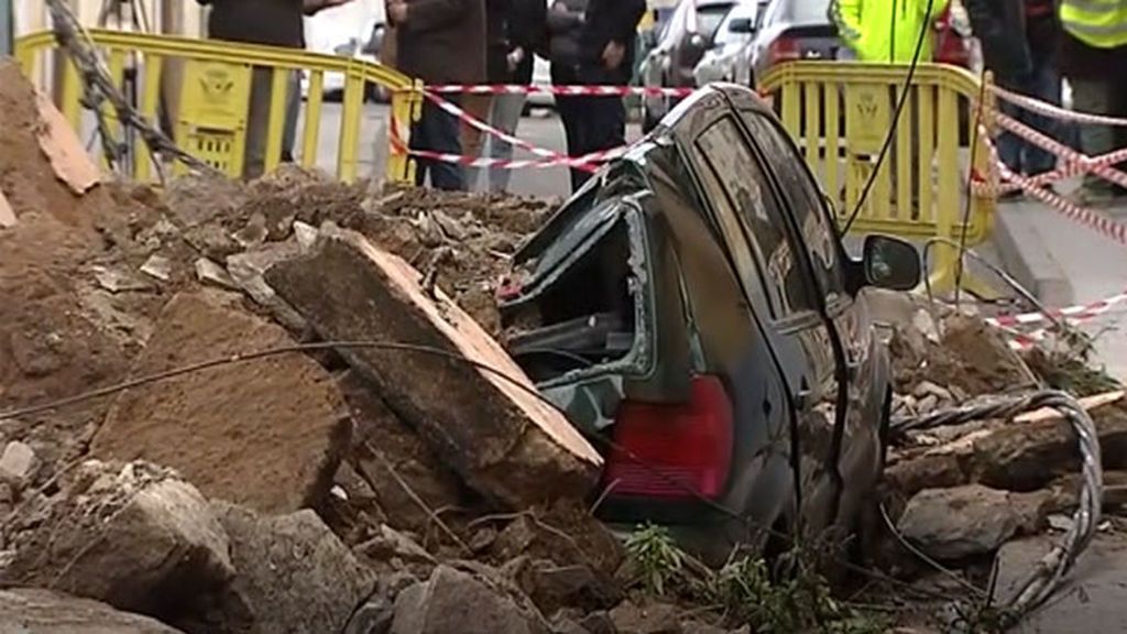 Un herido tras derrumbarse un edificio en Gram Canaria