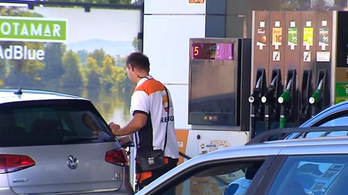 Los precios suben un 0,4 % interanual en noviembre por los carburantes y los alimentos Los precios suben un 0,4 % interanual en noviembre por los carburantes y los alimentos