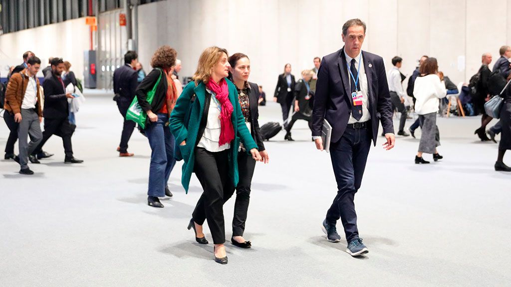 Teresa Ribera pide un "claro compromiso" de Madrid con la ciencia y la justicia climática Teresa Ribera pide un "claro compromiso" de Madrid con la ciencia y la justicia climática