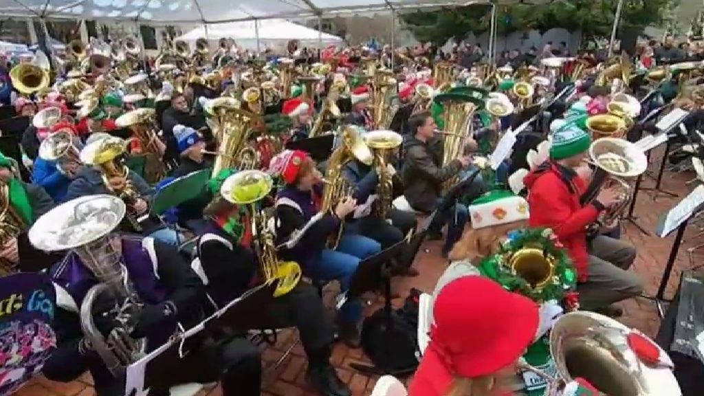 Concierto navideño con tubas en Portland: 300 músicos para continuar la tradición
