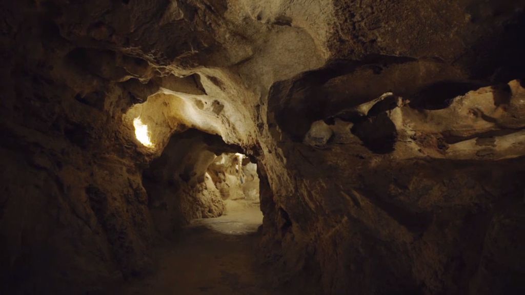 La cueva del suizo