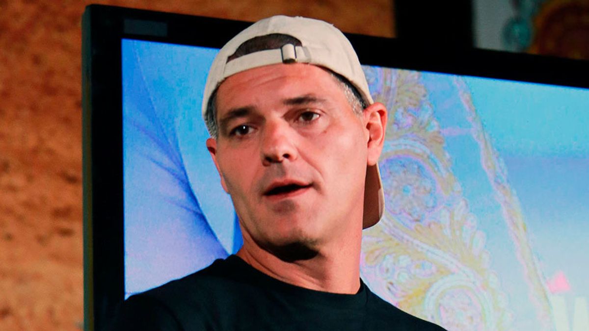 Frank Cuesta y su lucha contra el cáncer: "Por la medicina que me han dado se cae todo el pelo" Frank Cuesta y su lucha contra el cáncer: "Por la medicina que me han dado se cae todo el pelo"