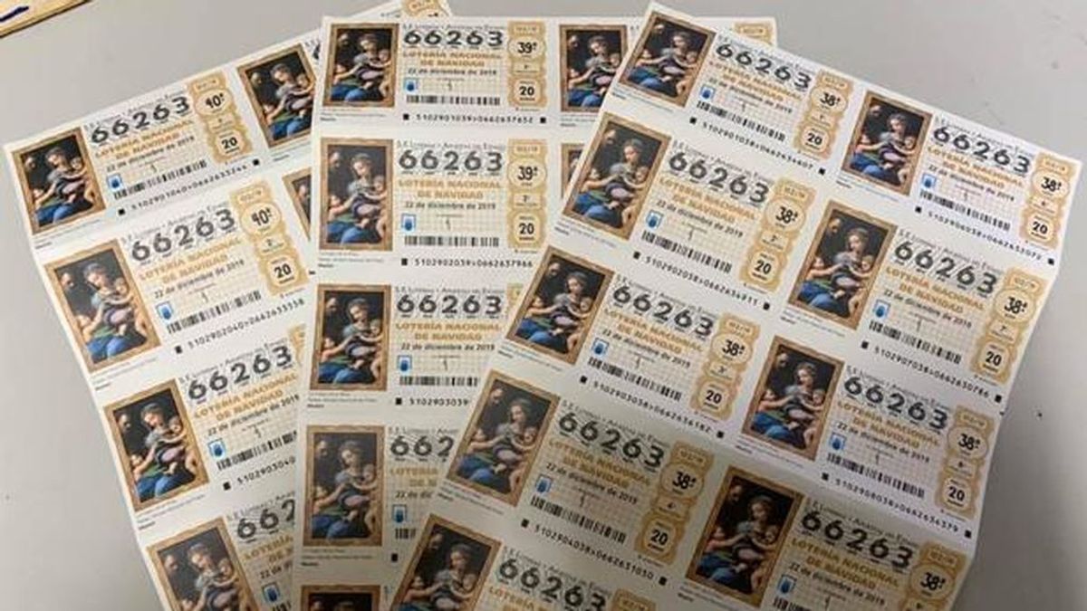 Un cambio de suerte: una peña vende por error 1.600 papeletas de la Lotería de Navidad con un número equivocado