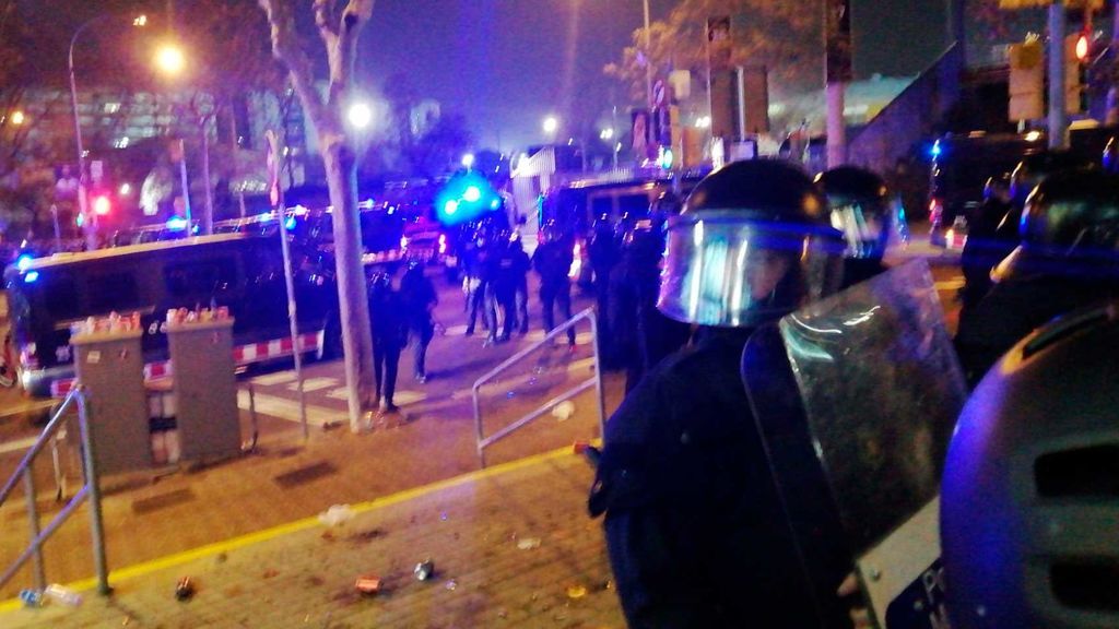 Tensión entre los Mossos y Tsunami