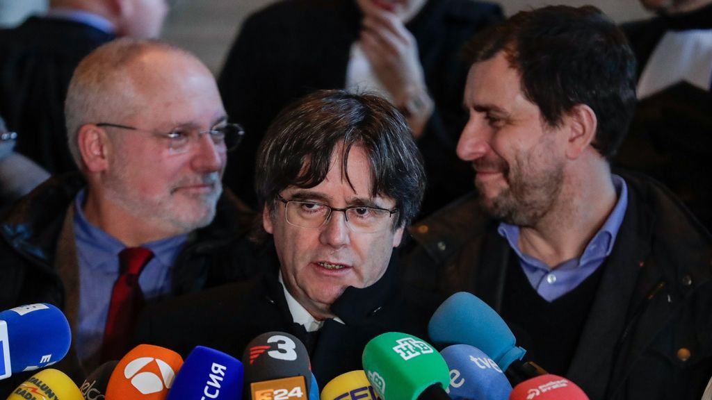 Puigdemont acusa a España de secuestrar a Junqueras