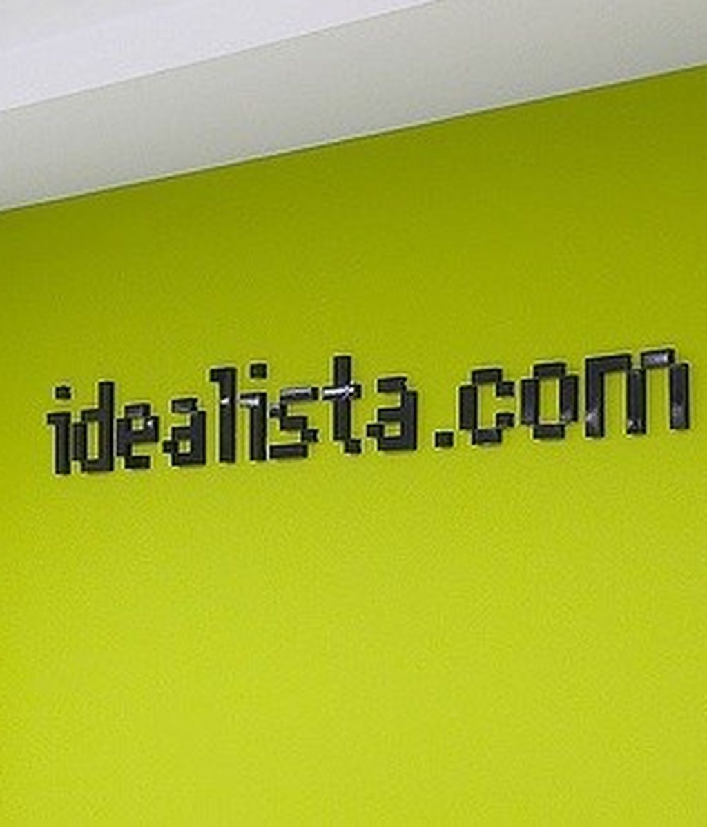 IDEALISTA DISCRIMINACION RACISTA IDEALISTA DISCRIMINACION RACISTA