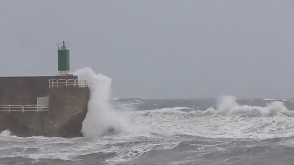 Muere un pescador en Sant Feliu de Guíxols arrastrado por una ola