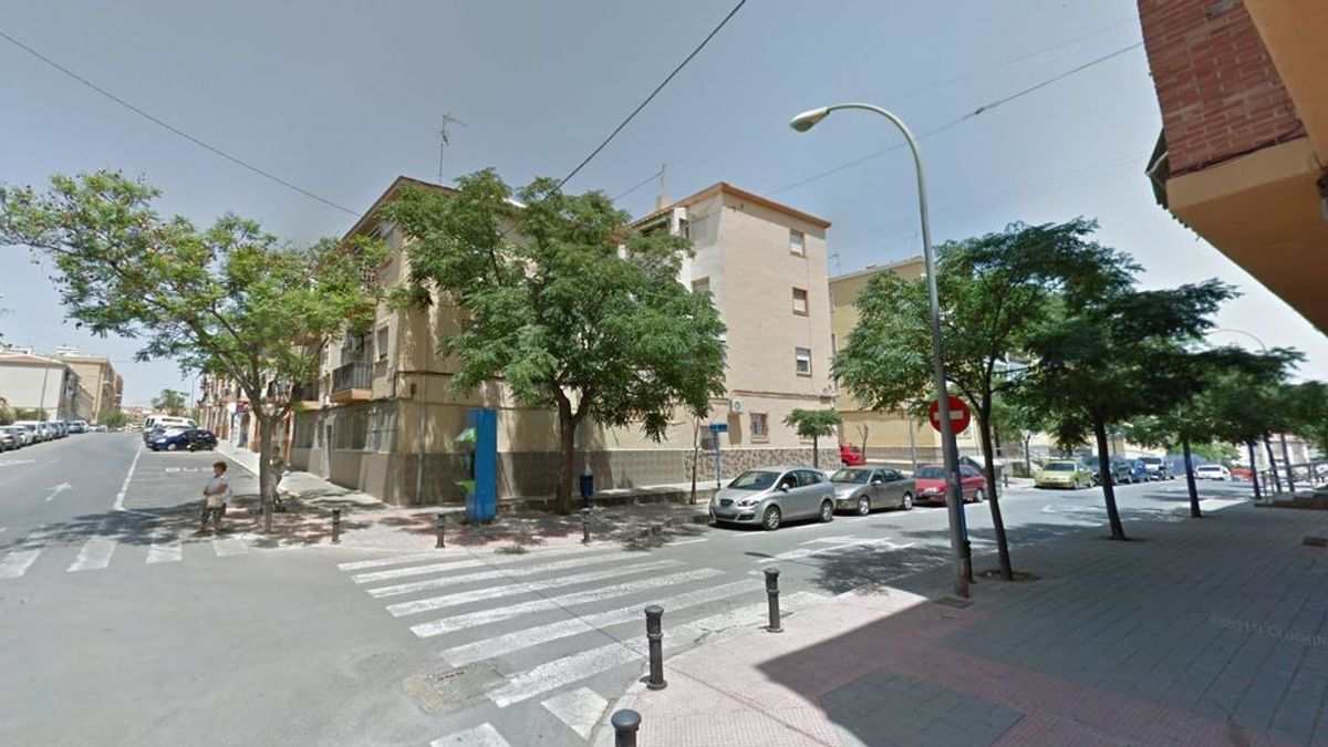 Detenida una mujer por intentar quemar a su pareja mientras dormía en Alicante