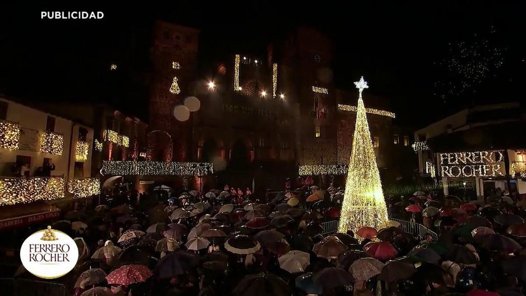 La Navidad llega a Guadalupe con un mágico encendido de luces
