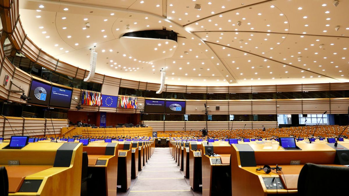 Migrantes sin papeles y trabajadores sin contrato construyeron la nueva sede del Consejo Europeo