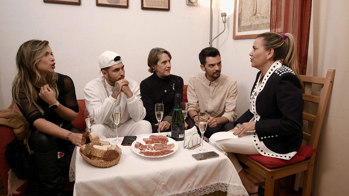 Ni la discusión de Pepe y Pilar borra la sonrisa de Eva