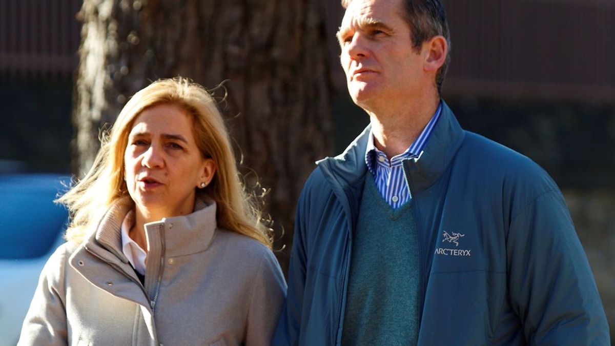Iñaki Urdangarín pasea con su familia por Vitoria en su primer permiso penitenciario en 18 meses