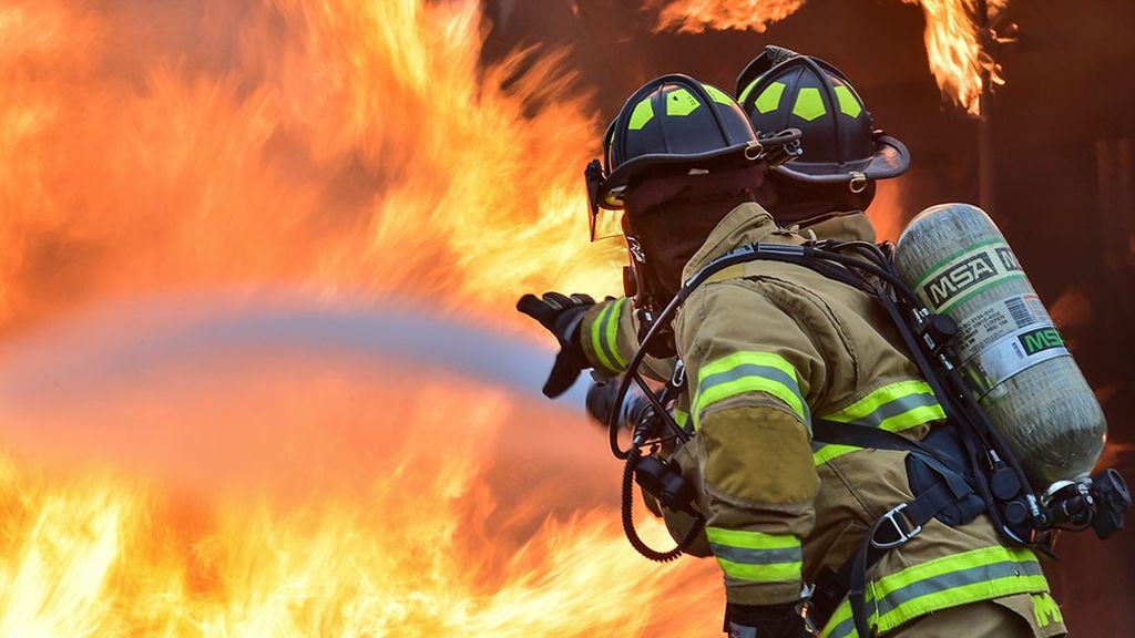 18 personas evacuadas en un incendio en Salamanca el día de Navidad 18 personas evacuadas en un incendio en Salamanca el día de Navidad