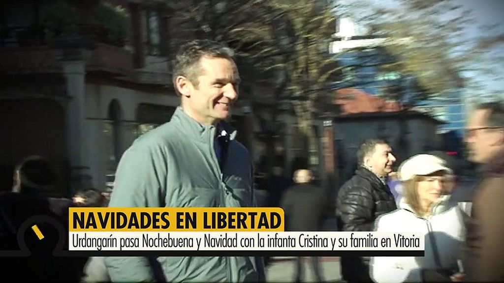 Iñaki Urdangarín se pasea por las calles de Vitoria en Navidad