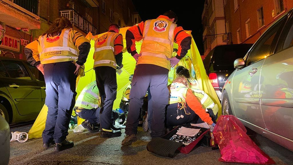 Muere apuñalado un joven de 23 años en el barrio madrileño de Vallecas Muere apuñalado un joven de 23 años en el barrio madrileño de Vallecas