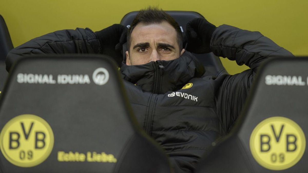 Paco Alcácer, otro delantero que se deja querer por el Atlético de Madrid: quiere salir ya de Alemania tras el fichaje de Haaland Paco Alcácer, otro delantero que se deja querer por el Atlético de Madrid: quiere salir ya de Alemania tras el fichaje de Haaland