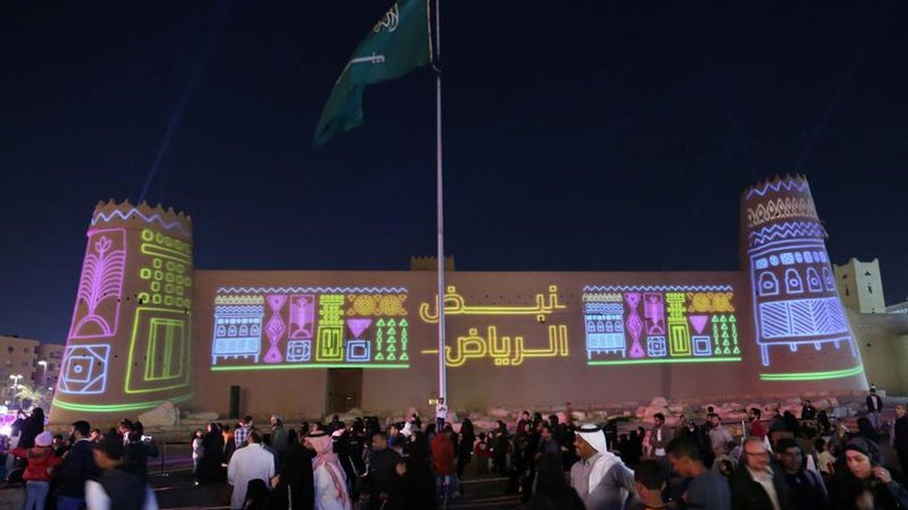 Condenan a muerte a un hombre que hirió con un cuchillo a cuatro bailarines españoles en Riad