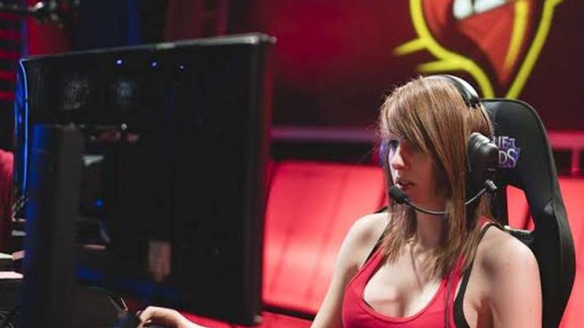 El mudo de los eSports despide a Remilia, la primera mujer que hizo historia en League of Legends y acosada por ser transexual El mudo de los eSports despide a Remilia, la primera mujer que hizo historia en League of Legends y acosada por ser transexual