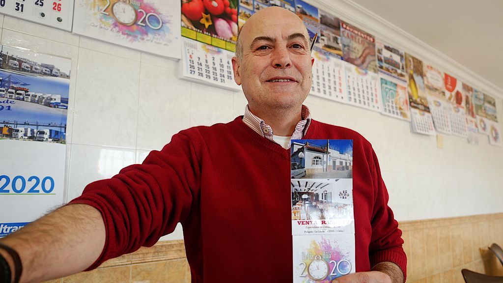 Cuestión de calendario. El móvil y el ordenador amenazan a los tradicionales calendarios de papel Cuestión de calendario. El móvil y el ordenador amenazan a los tradicionales calendarios de papel